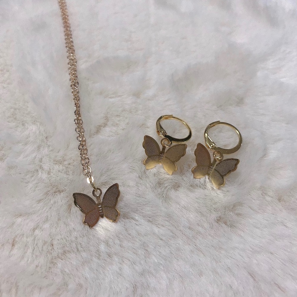 Gold Butterfly Necklace and Earring Set
